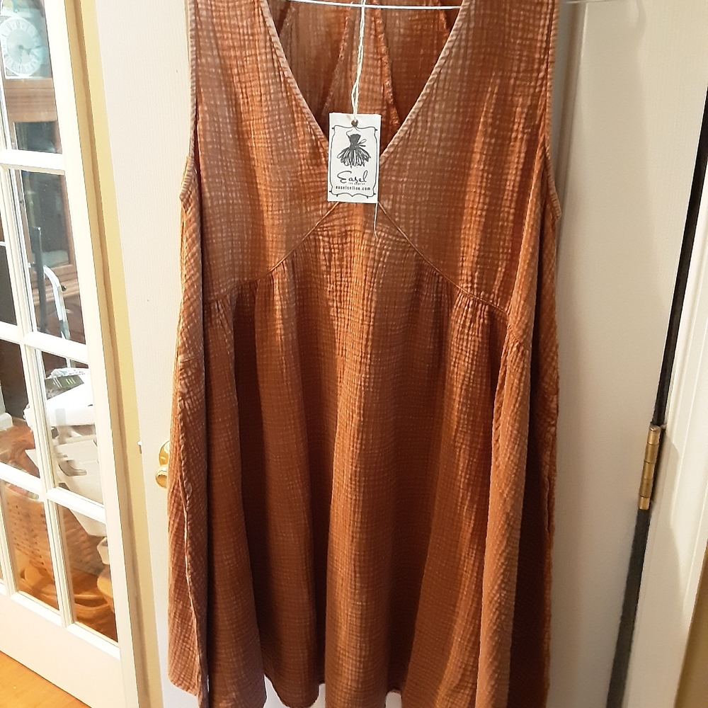 EASEL MUSLIN FLOW DRESS